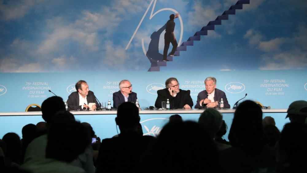 Le panel de Cannes sur l'avenir du cinéma a été une discussion fascinante, bien que les femmes n'aient pas de siège à la table Les plus populaires doivent être lus
	
	
