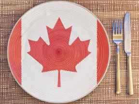 Assiette à dîner pour le Canada