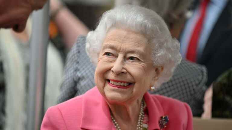 Les députés rendent hommage à la reine sous le nom d' »Elizabeth la Grande »