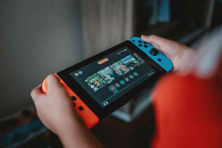 Les ventes à vie de Nintendo Switch battent PlayStation 4