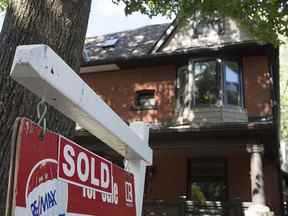 Les ventes de maisons vendues pour plus de 1,5 million de dollars à Toronto ont augmenté de 31 % par rapport à 2021.