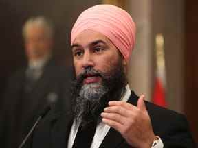 Le chef du NPD, Jagmeet Singh, prend la parole lors d'une conférence de presse après le dépôt du budget fédéral à Ottawa le 7 avril 2022.