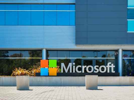 Microsoft affirme que ses nouveaux outils rendent les modèles de langage plus sûrs à utiliser