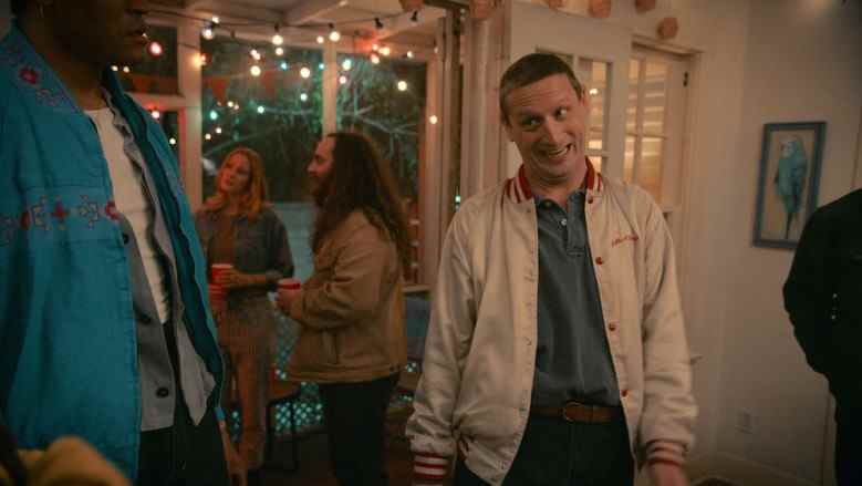 I THINK YOU SHOULD LEAVE with TIM ROBINSON, Season 2 - TIM ROBINSON stars as DRIVER’S ED TEACHER in I THINK YOU SHOULD LEAVE with TIM ROBINSON, Season 2. C. NETFLIX. ©2021 NETFLIX, Inc.