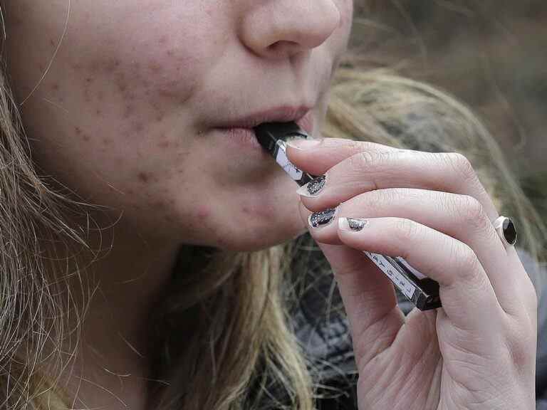 Pourquoi l’emballage neutre des cigarettes électroniques n’est-il plus requis en Colombie-Britannique ?