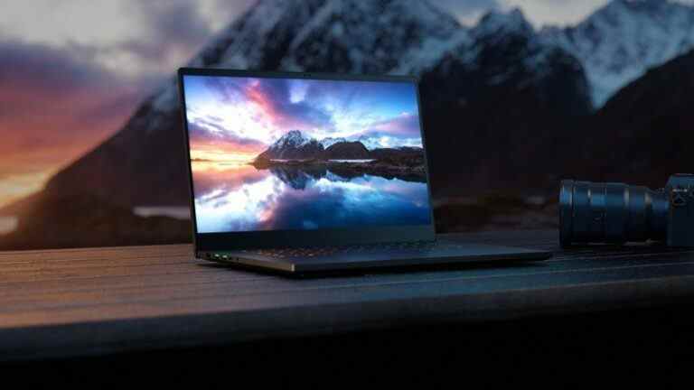 Razer annonce le Blade 15 avec 240 Hz QHD OLED, une « première mondiale » dans un ordinateur portable de jeu