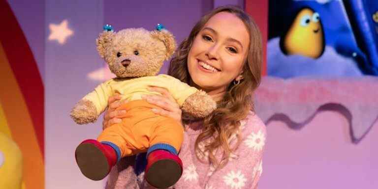 Rose Ayling-Ellis de Strictly entrera dans l'histoire de l'heure du coucher de CBeebies

