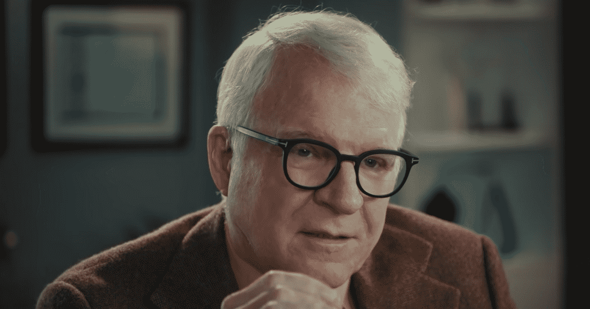 Steve Martin explique l'histoire du coussin Whoopee sur SNL
