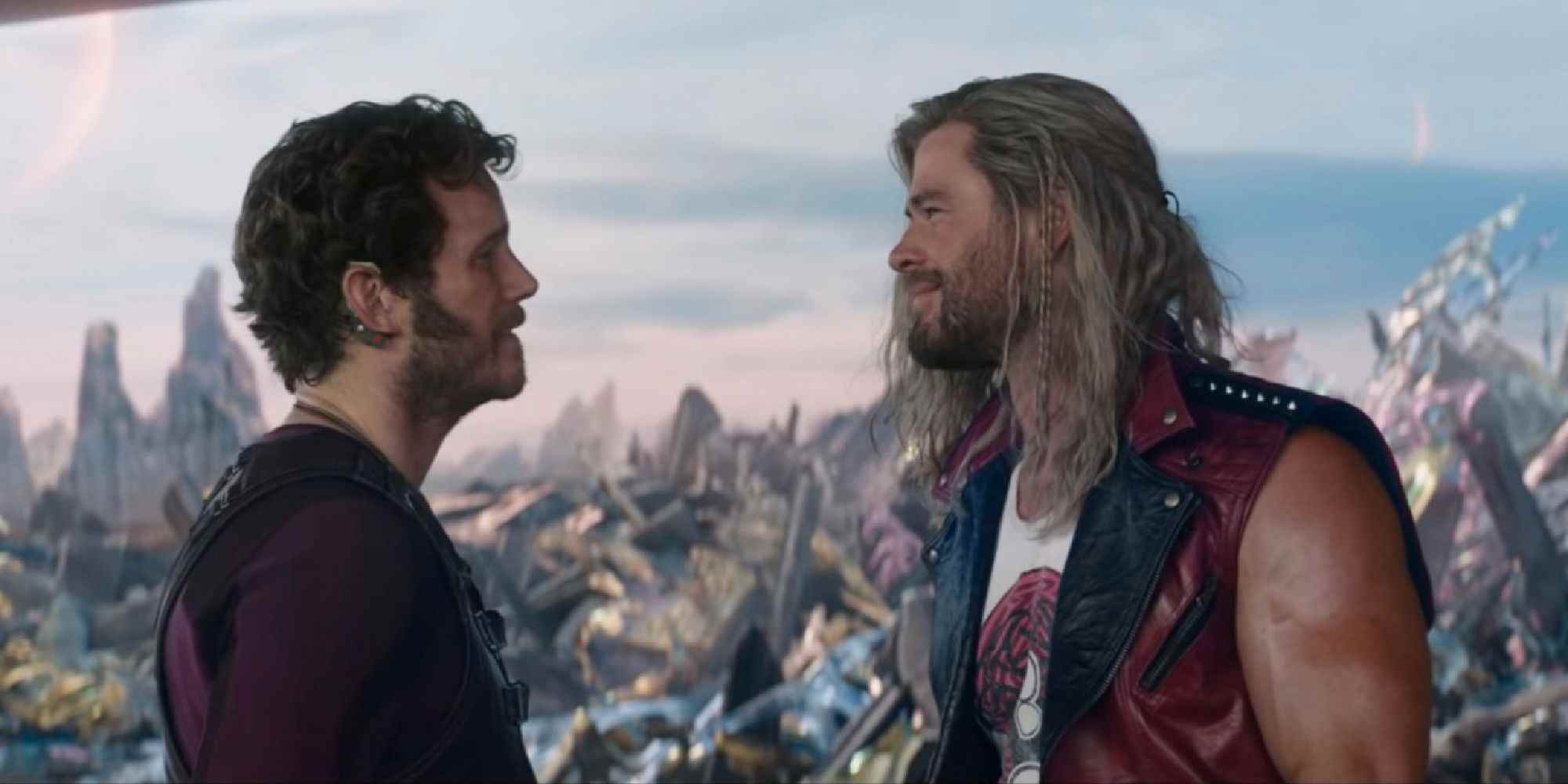 Thor talking to Peter Quill in the Thor L&T trailer