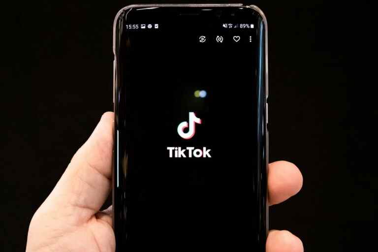 TikTok continue de déployer son onglet Amis, remplaçant Découvrir