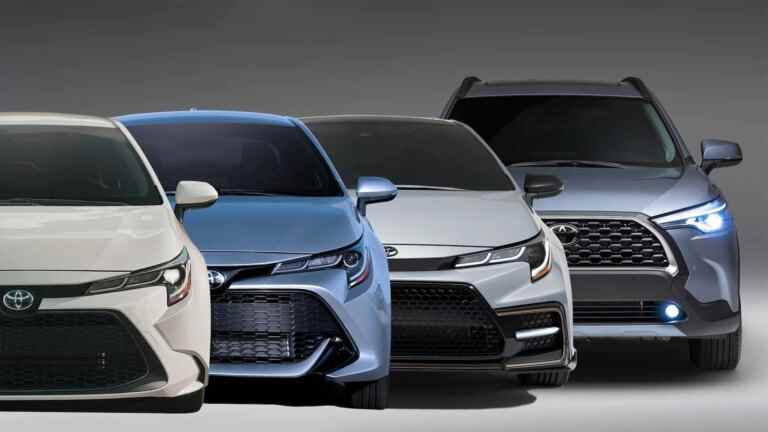 Toyota Corolla 2022 vs Corolla Cross : quelle est la différence ?