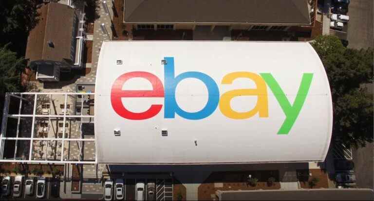 Un ancien dirigeant d'eBay plaide coupable d'avoir envoyé aux détracteurs des insectes vivants et une couronne funéraire dans le cadre d'une étrange campagne de harcèlement
