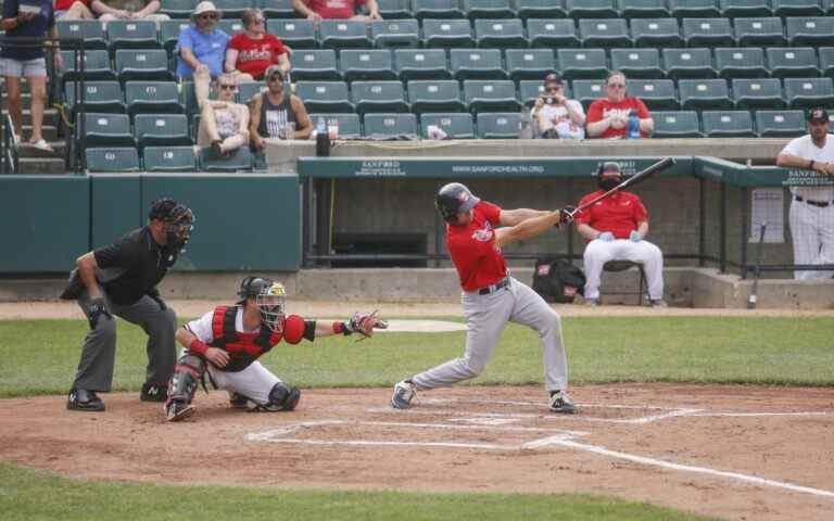 Un rallye tardif envoie Saltdogs devant Goldeyes