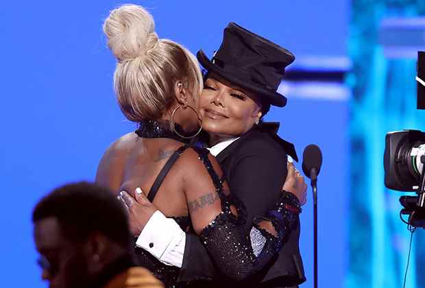 [VIDEO] Mary J.Blige Billboard Music Awards 2022 avec Janet Jackson