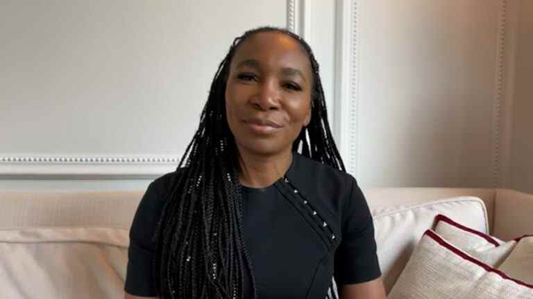 Venus Williams sur l'égalité des droits pour les femmes : "Nous devons travailler plus dur pour gagner plus de respect"
	
	
