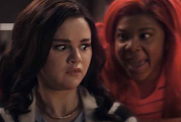 Vidéo ‘SNL’: Jealous Selena Gomez reçoit-elle réellement des mecs nus?