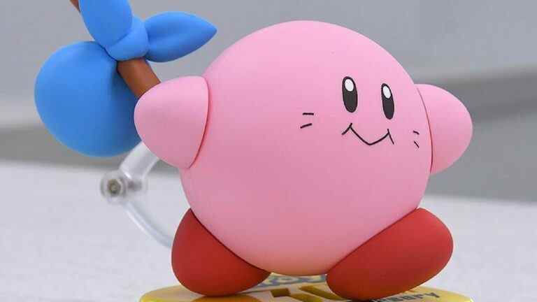 Le nouveau Kirby Nendoroid du 30e anniversaire comprend un visage Kirby rétro, disponible en pré-commande
