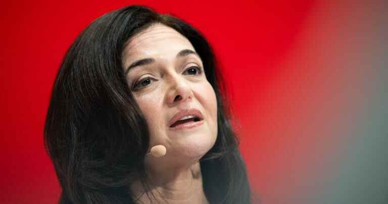 Sheryl Sandberg ne se penche plus sur Facebook
