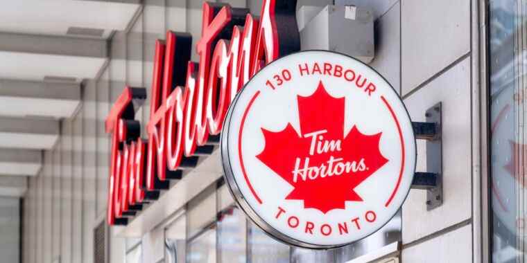 L’application de café Tim Hortons a enfreint la loi en enregistrant constamment les mouvements des utilisateurs