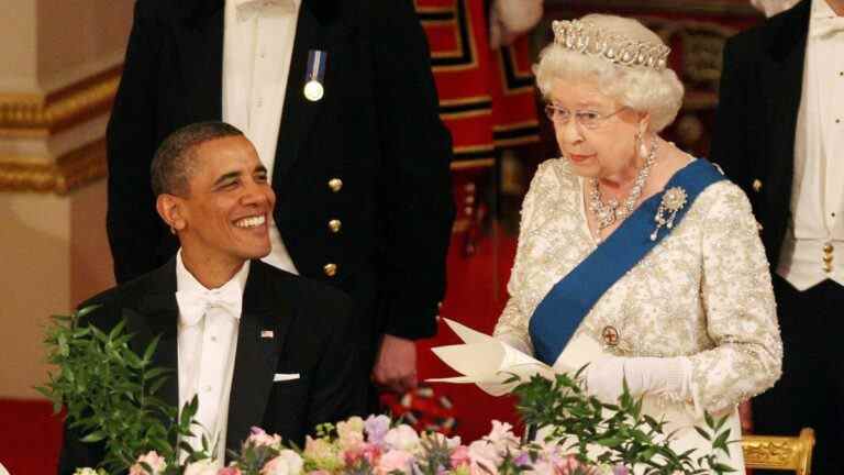 Obama dit que la « générosité » de Queen lui a rappelé sa grand-mère