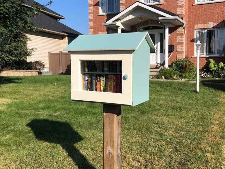 «Nous essayions de faire quelque chose de bien»: un couple d’Ottawa a dit de déplacer la petite bibliothèque ou de faire face à une amende