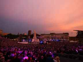 Une vue générale de la BBC Platinum Party au Palais lors des célébrations du jubilé de platine de la reine Elizabeth en Grande-Bretagne, à Londres, en Grande-Bretagne, le 4 juin 2022. REUTERS/Hannah McKay/Pool