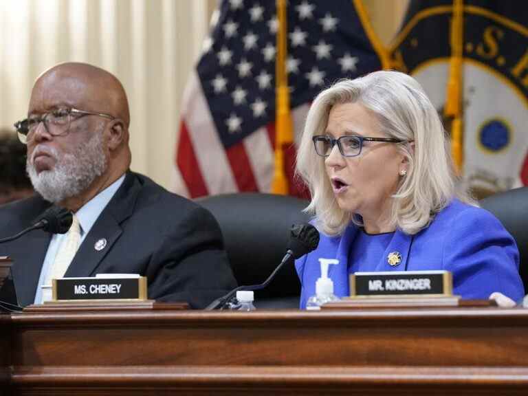 Le comité anti-émeute du Capitole accuse Trump de « tentative de coup d’État »