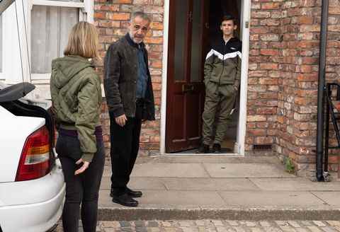 abi, kevin et jack Webster dans Coronation Street