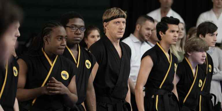 Le patron de Cobra Kai explique comment le spectacle continue d'honorer The Karate Kid

