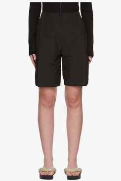 Amomento Noir Garconne Robe Shorts