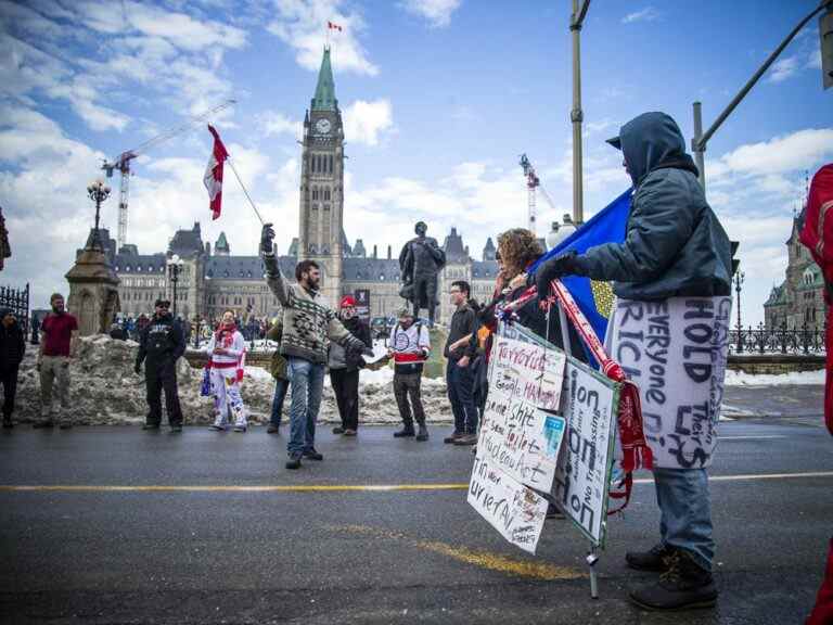 La remise de la rue Wellington n’est pas une décision simple, disent les responsables d’Ottawa aux députés