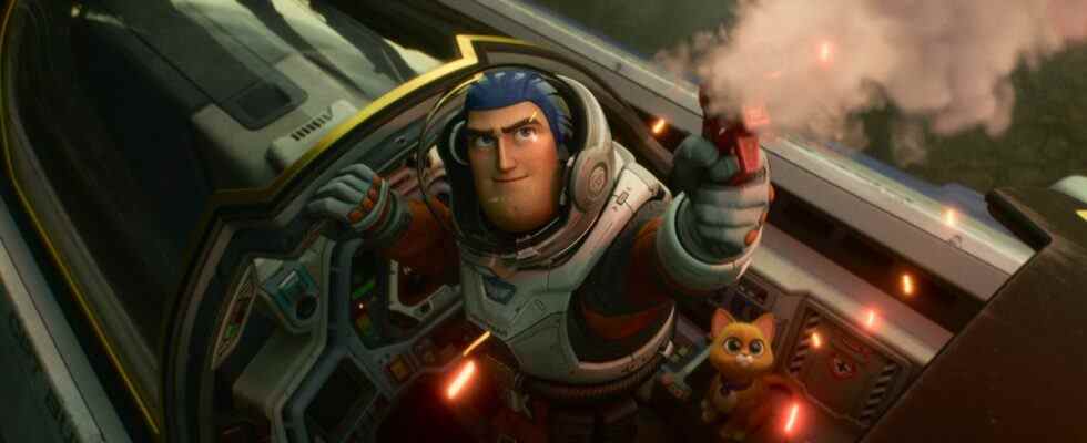 Revue Lightyear: un film de science-fiction ambitieux avec un message Pixar familier