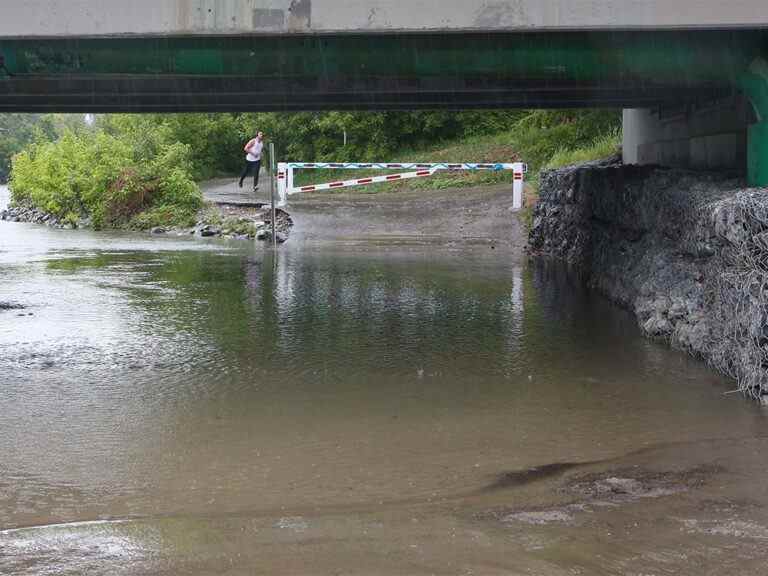 La ville de Calgary déclare l’état d’urgence local alors que les rivières montent