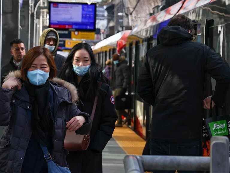 L’Alberta lèvera les restrictions COVID-19 restantes, y compris les masques dans les transports en commun