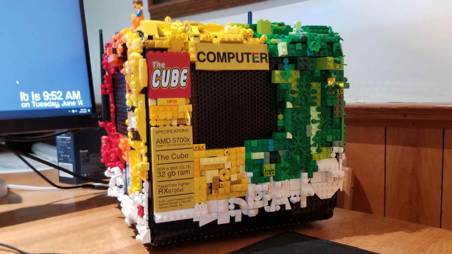 Ce PC de jeu Lego personnalisé a presque l'air officiel
