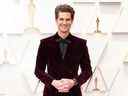 Andrew Garfield assiste à la 94e cérémonie annuelle des Oscars à Los Angeles, le 27 mars 2022.