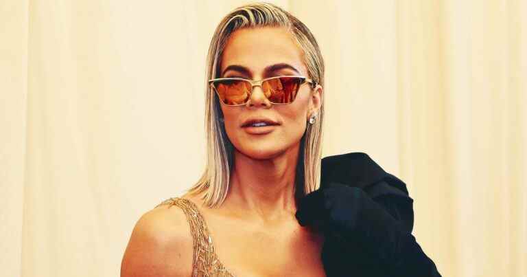 Khloé Kardashian dit que le scandale de paternité de Tristan Thompson est "humiliant"
