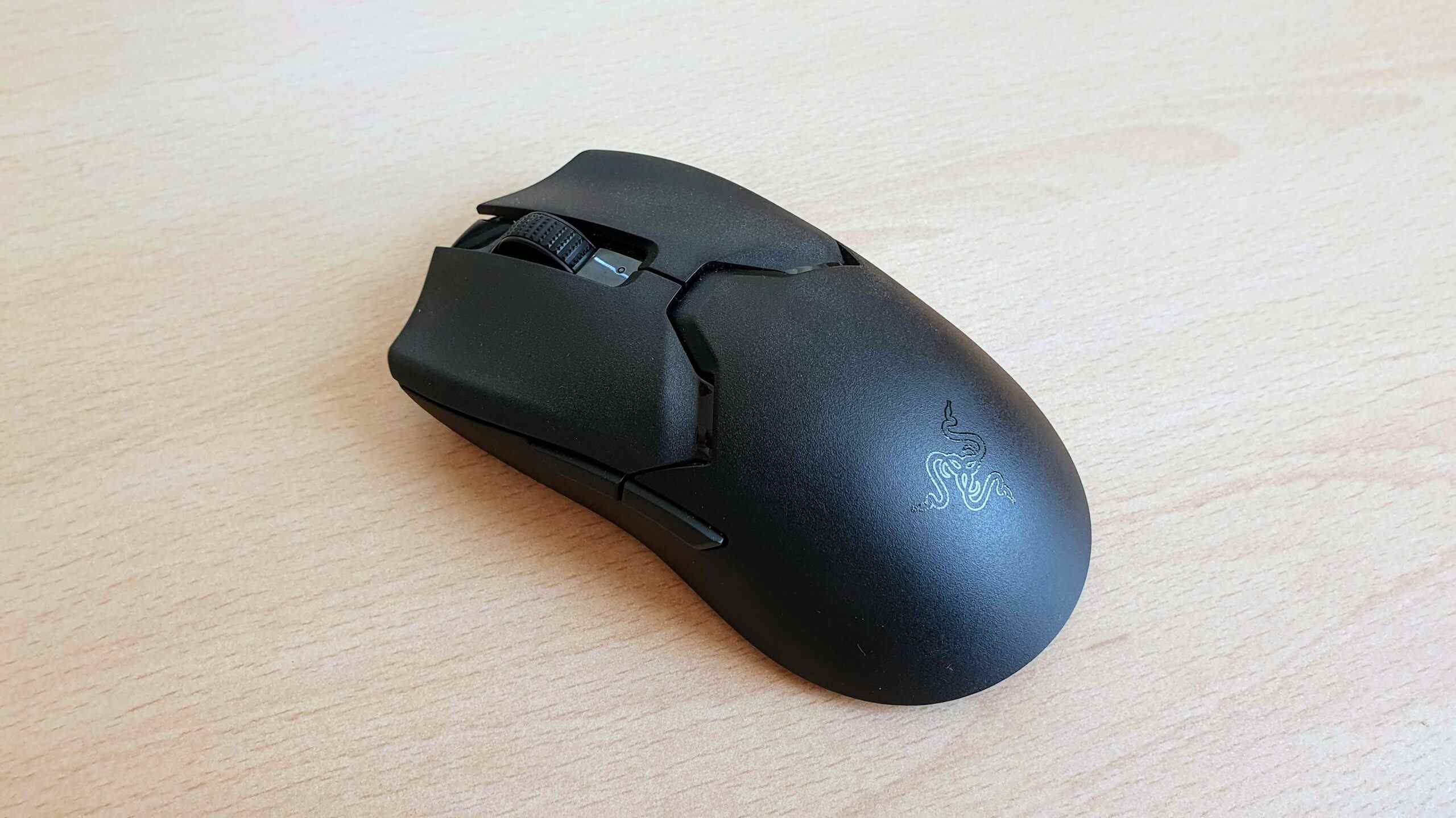 Test Razer Viper V2 Pro – la meilleure souris de jeu sans fil ultra-légère
