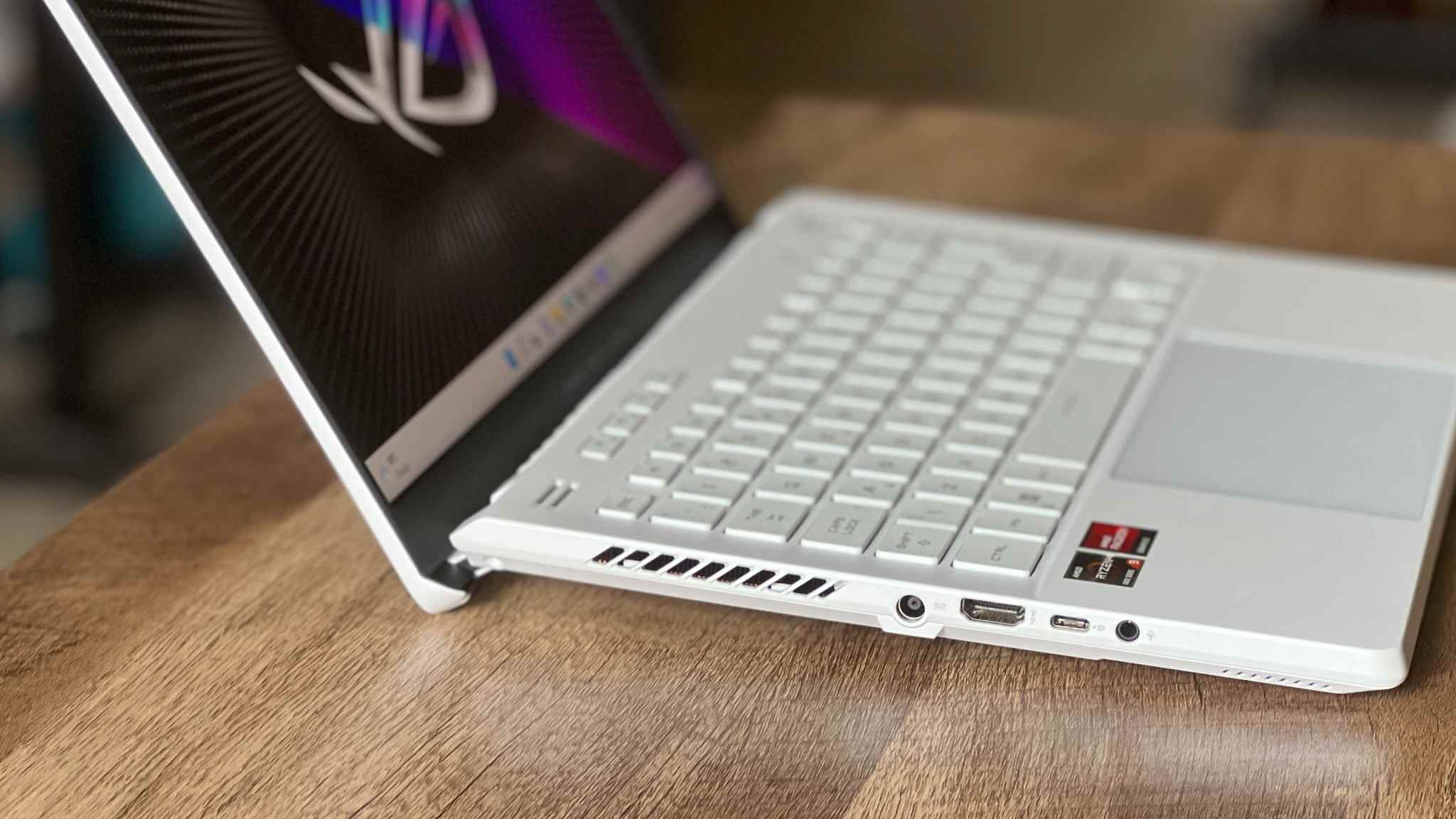 Charnière Asus ROG Zephyrus G14