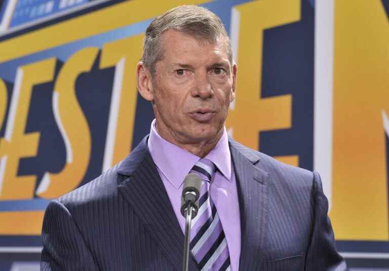 La WWE demande au PDG Vince McMahon de prendre du recul lors d’une enquête sur l’inconduite