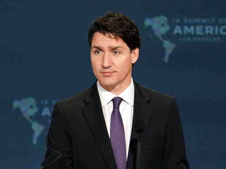 La question d’un responsable canadien à la fête de l’ambassade de Russie «n’a pas été soulevée» lors d’une conversation avec Zelenskyy: Trudeau