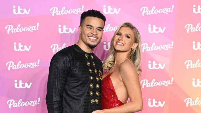 une photo de Chloé et Toby Love Island