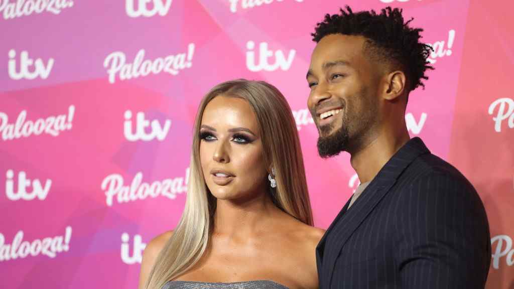 Une photo de Faye et Teddy de Love Island