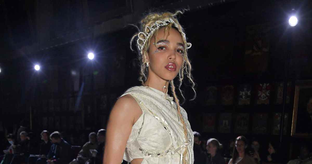 FKA Twigs a découvert qu'elle était en fait liée à Jorja Smith
