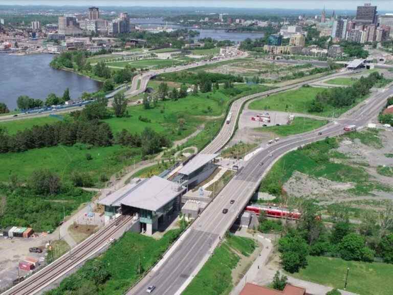 GARRIOCH : Nous sommes sur le point de savoir si l’avenir des sénateurs aux plaines LeBreton