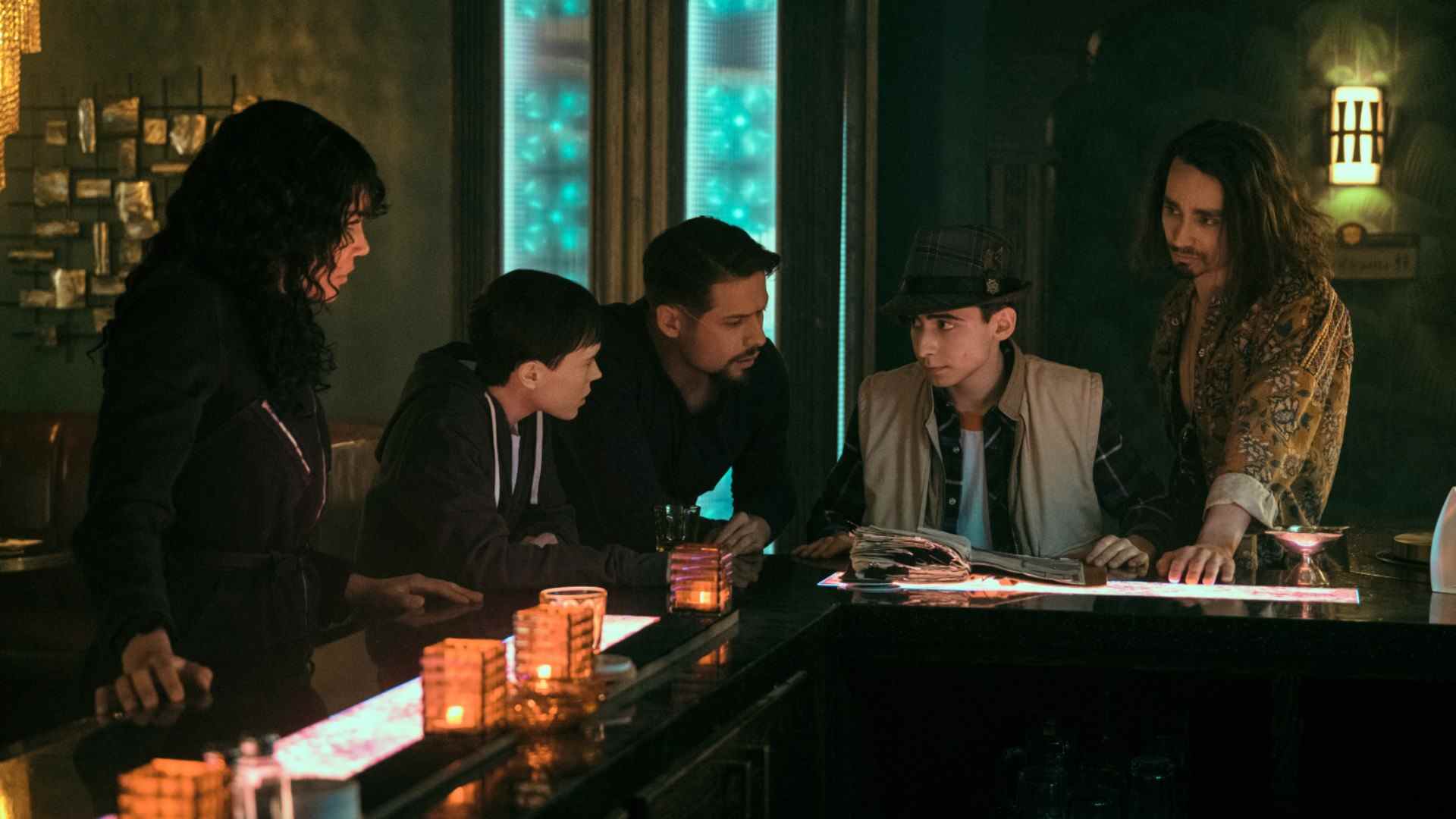 Les frères et sœurs Hargreeves dans The Umbrella Academy saison 3