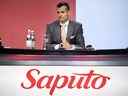 Le chef de la direction de Saputo inc., Lino Saputo Jr., lors de l'assemblée générale annuelle de l'entreprise à Laval, au Québec, en 2018.