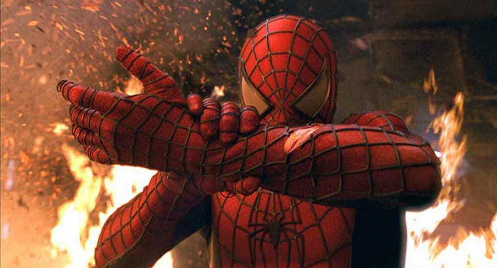 Spider-Man a une blessure au bras dans Spider-Arm.