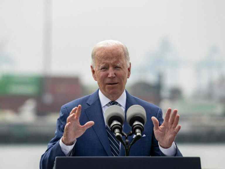 Biden demandera la suspension des taxes sur l’essence et le diesel pour alléger le fardeau financier après la pandémie