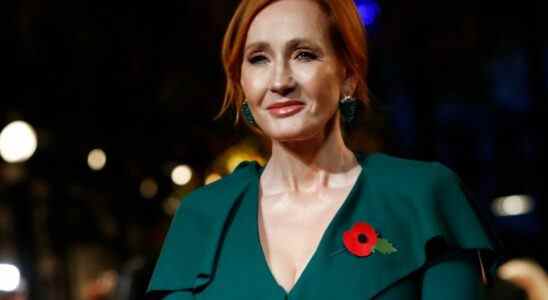 FILE - In this Thursday, Nov. 8, 2018 file photo, writer J.K. Rowling poses for the media at the world premiere of the film "Fantastic Beasts: The Crimes of Grindelwald" in Paris. Rowling announced on Friday, Aug. 28, 2020 she is returning an award from a human rights group linked to the Kennedy family after the president of the organization criticized her comments about transgender issues. Rowling’s decision comes after Kerry Kennedy, the president of Robert F. Kennedy Human Rights and the late senator’s daughter, published a statement expressing her “profound disappointment” with the author’s comments. (AP Photo/Christophe Ena, file)